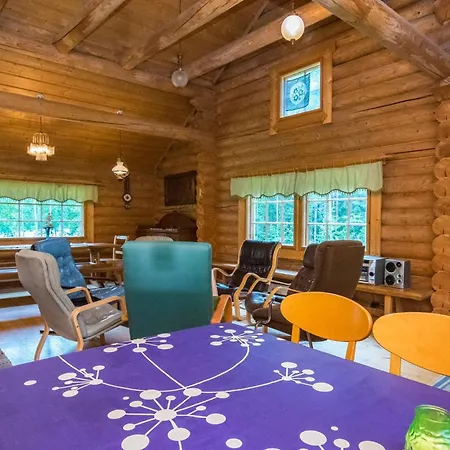 Semesterbostad Rasilinna By Interhome